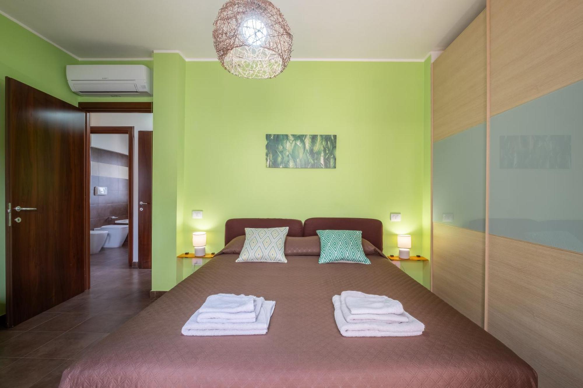 Butterfly Apartment Cagliari - Self Check-In, No Kitchen Kültér fotó